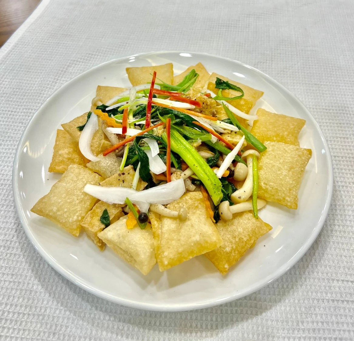 Phở chiên phồng Hà Nội/Đĩa (Hanoi Fried Pho)