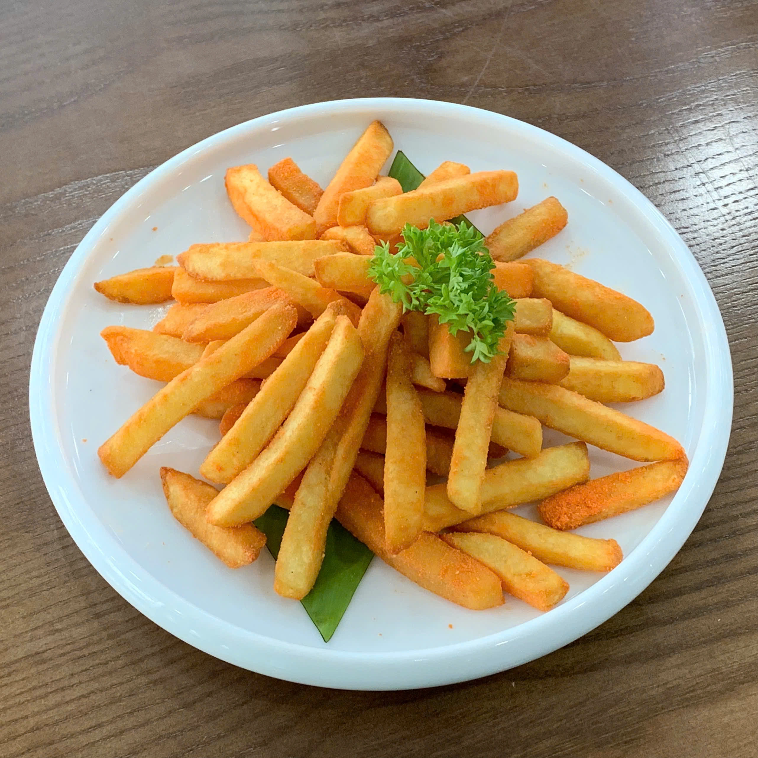 Khoai tây lắc phô mai/Đĩa (French fries with cheese)